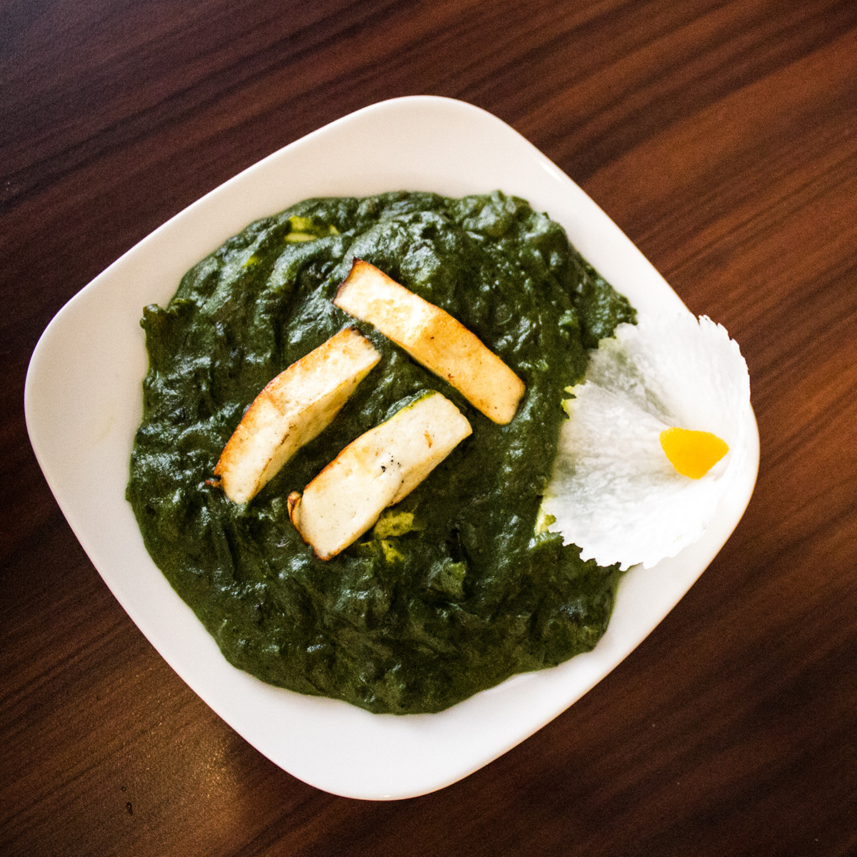 Creamy cottage cheese in a spinach base gravy | foodpanda Magazine MY