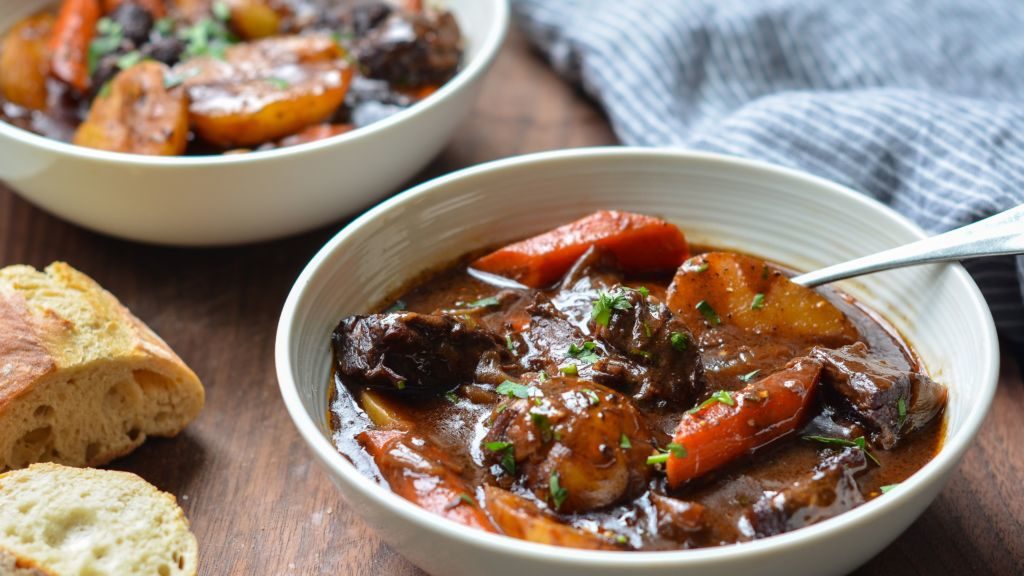 Dish of the Day: Traditional Beef Stew With Baguette